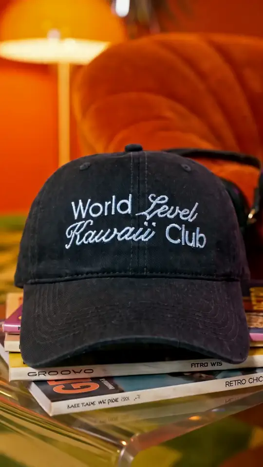 Kawaii Club Cap Black film